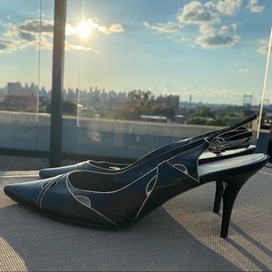 Casadei sling-back heeled pointed shoes S-39.5